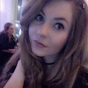 Meet your Posher, Annie